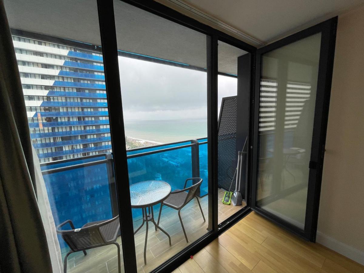 Marvella Orbi City Sea View Батумі Екстер'єр фото