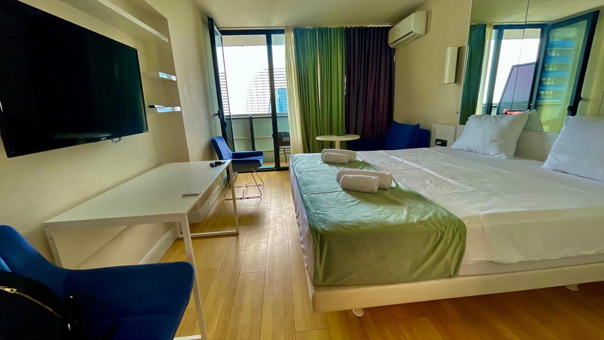 Marvella Orbi City Sea View Батумі Екстер'єр фото