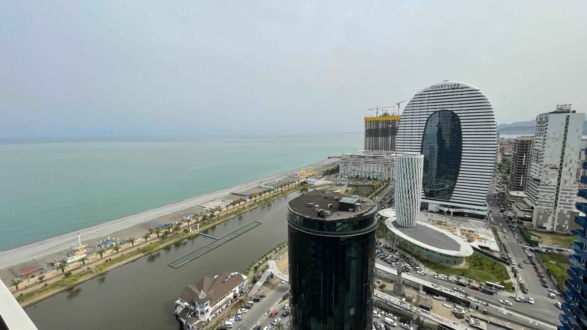 Marvella Orbi City Sea View Батумі Екстер'єр фото