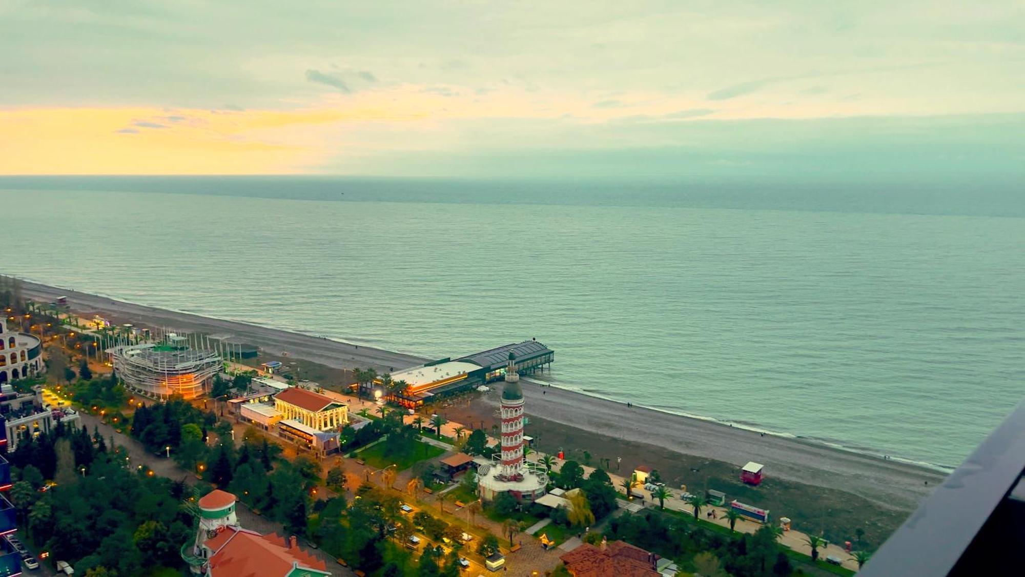 Marvella Orbi City Sea View Батумі Екстер'єр фото